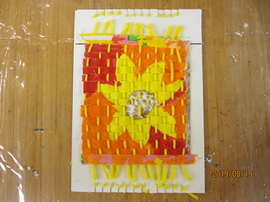描いた絵から作った織りものコースター