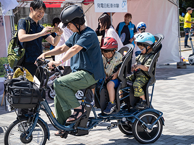 ふたごじてんしゃ乗車の様子（2024年開催時）